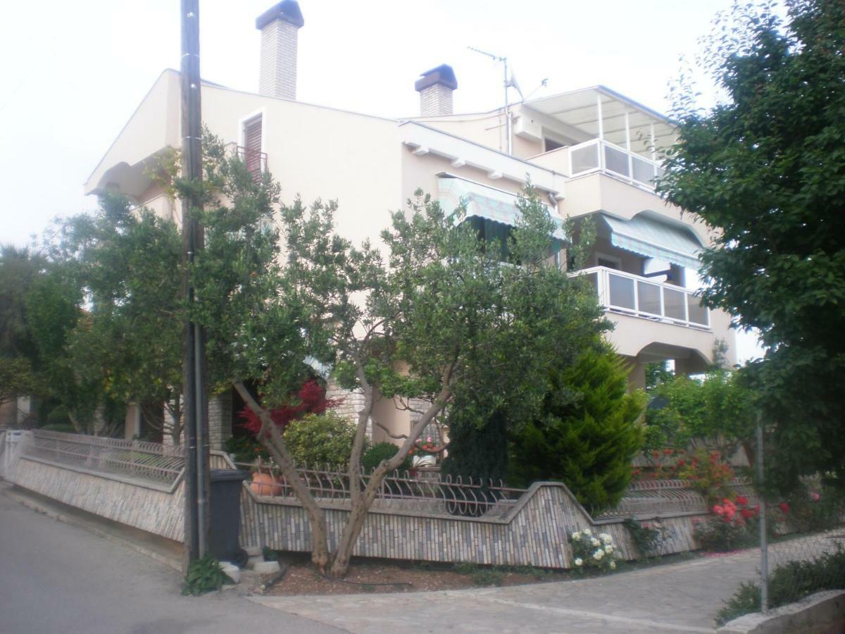 Apartments & Room Diana Pakostane Exterior photo